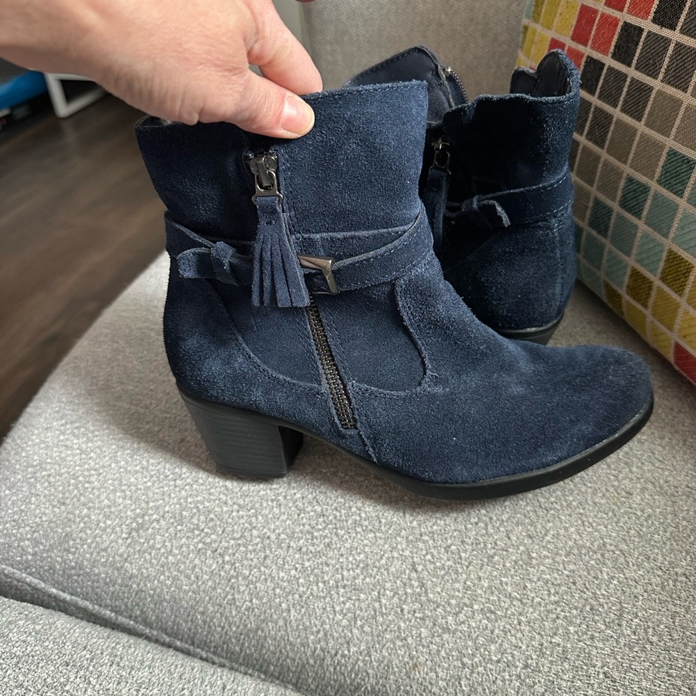 Earth Origins Dark Blue Suede Ankle Booties